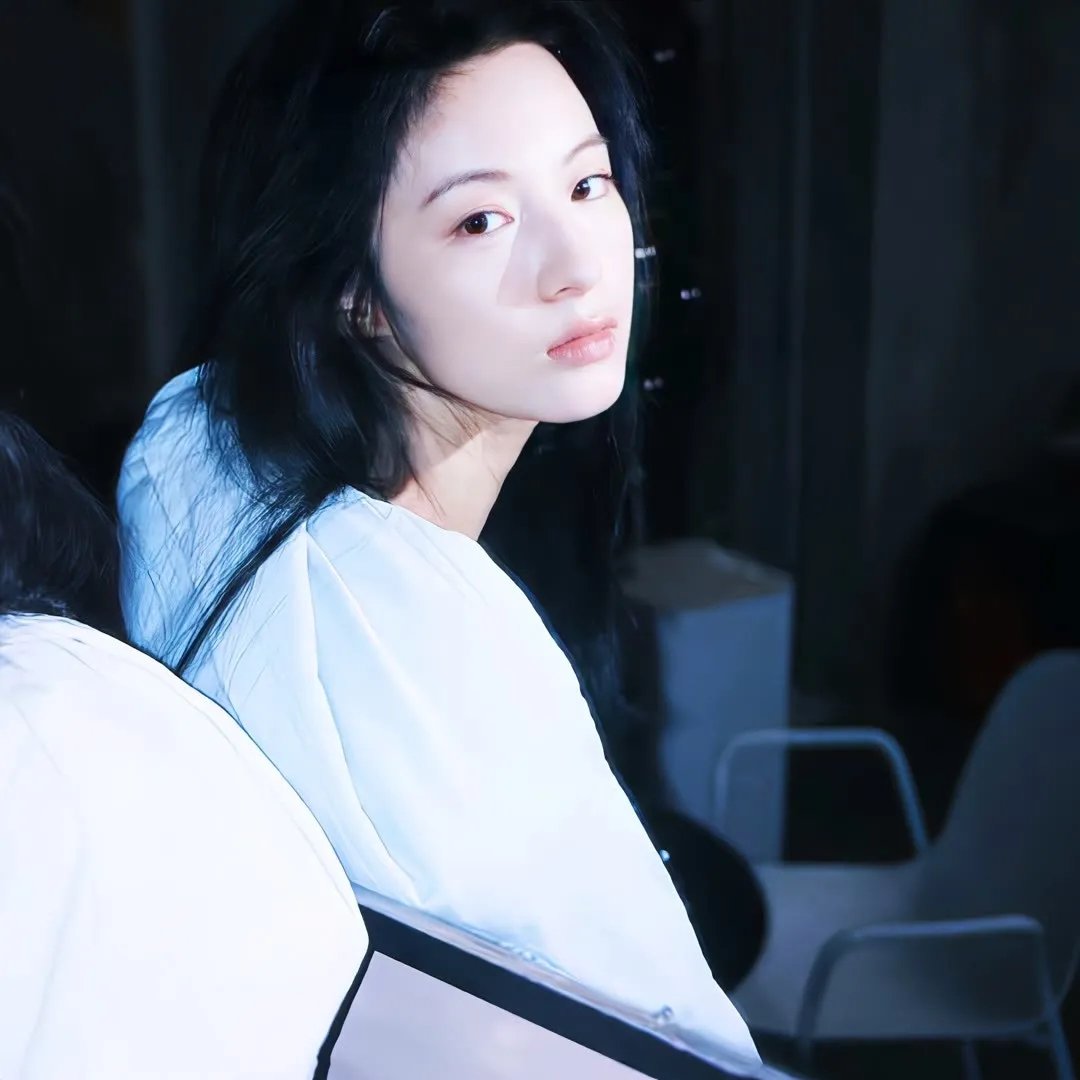 梨泰诊所 海报